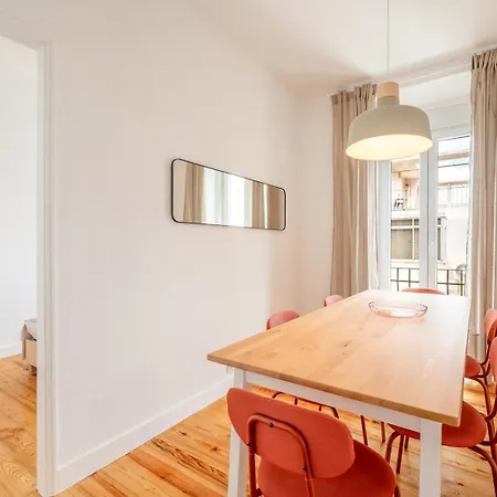 Апартаменты Guestready - Captain's 2e Near Alfama Лиссабон