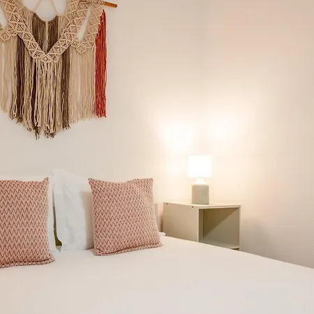 Guestready - Captain's 2e Near Alfama Лиссабон
