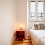דירה Guestready - Captain's 2e Near Alfama ליסבון